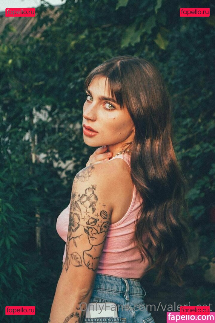 Valeri Catwoman / valeri_cat / valerizco Onlyfans Photo Gallery 