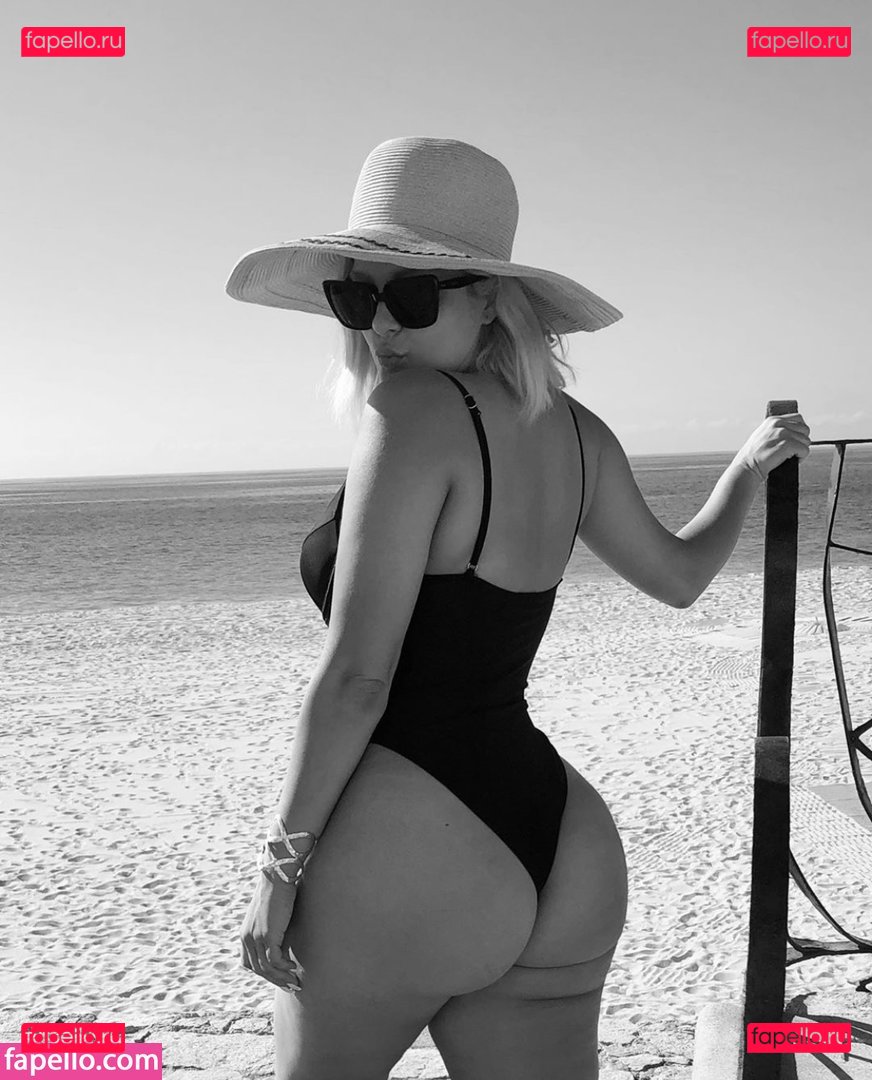 Bebe Rexha / beberexha / skylinevexx Onlyfans Photo Gallery 