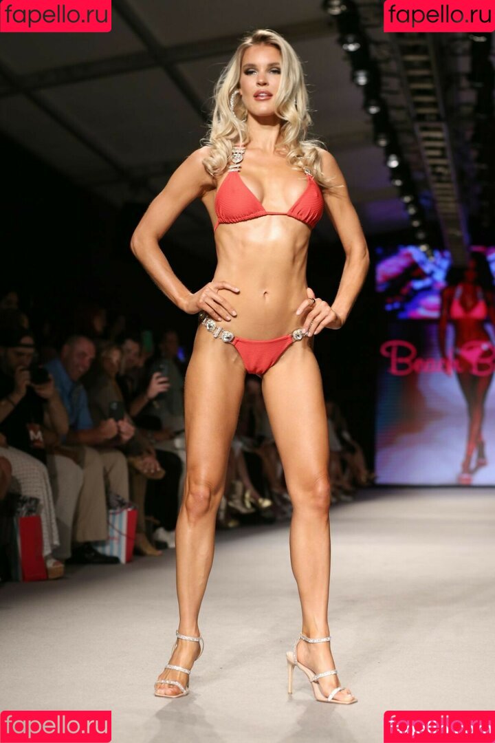 Joy Corrigan Onlyfans Photo Gallery 