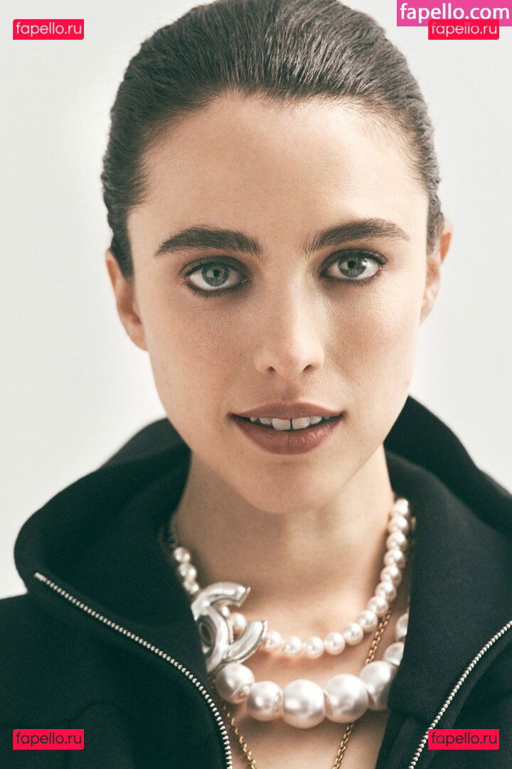 Margaret Qualley / SarahMargaretQualley Onlyfans Photo Gallery 