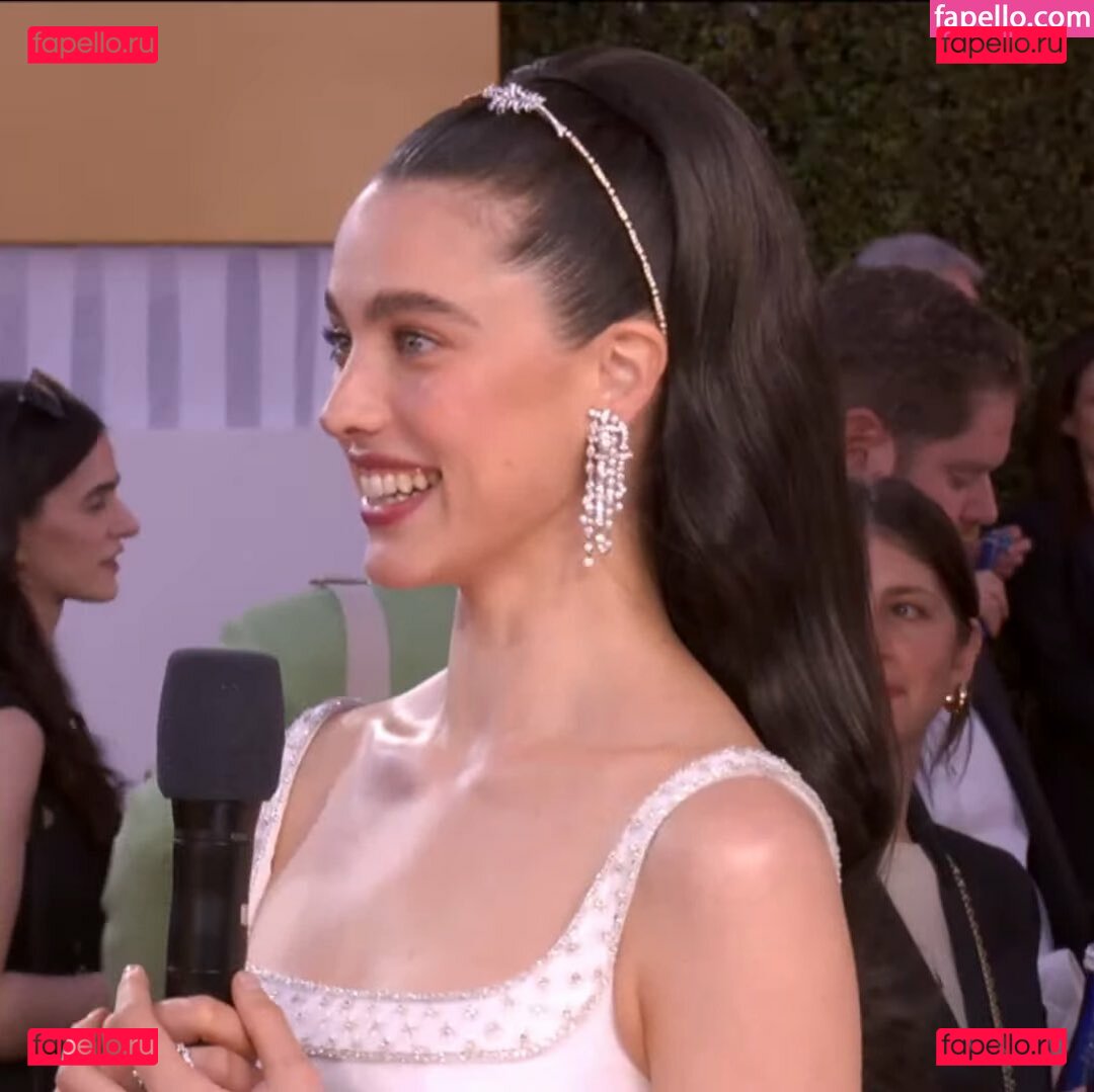 Margaret Qualley / SarahMargaretQualley Onlyfans Photo Gallery 