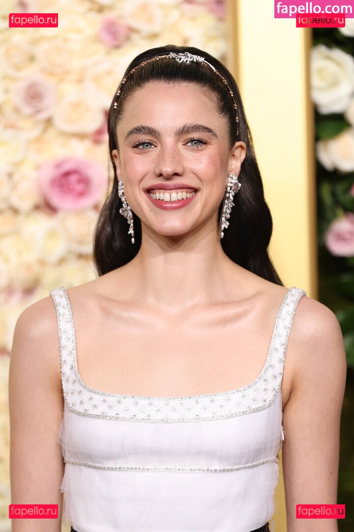 Margaret Qualley / SarahMargaretQualley Onlyfans Photo Gallery 