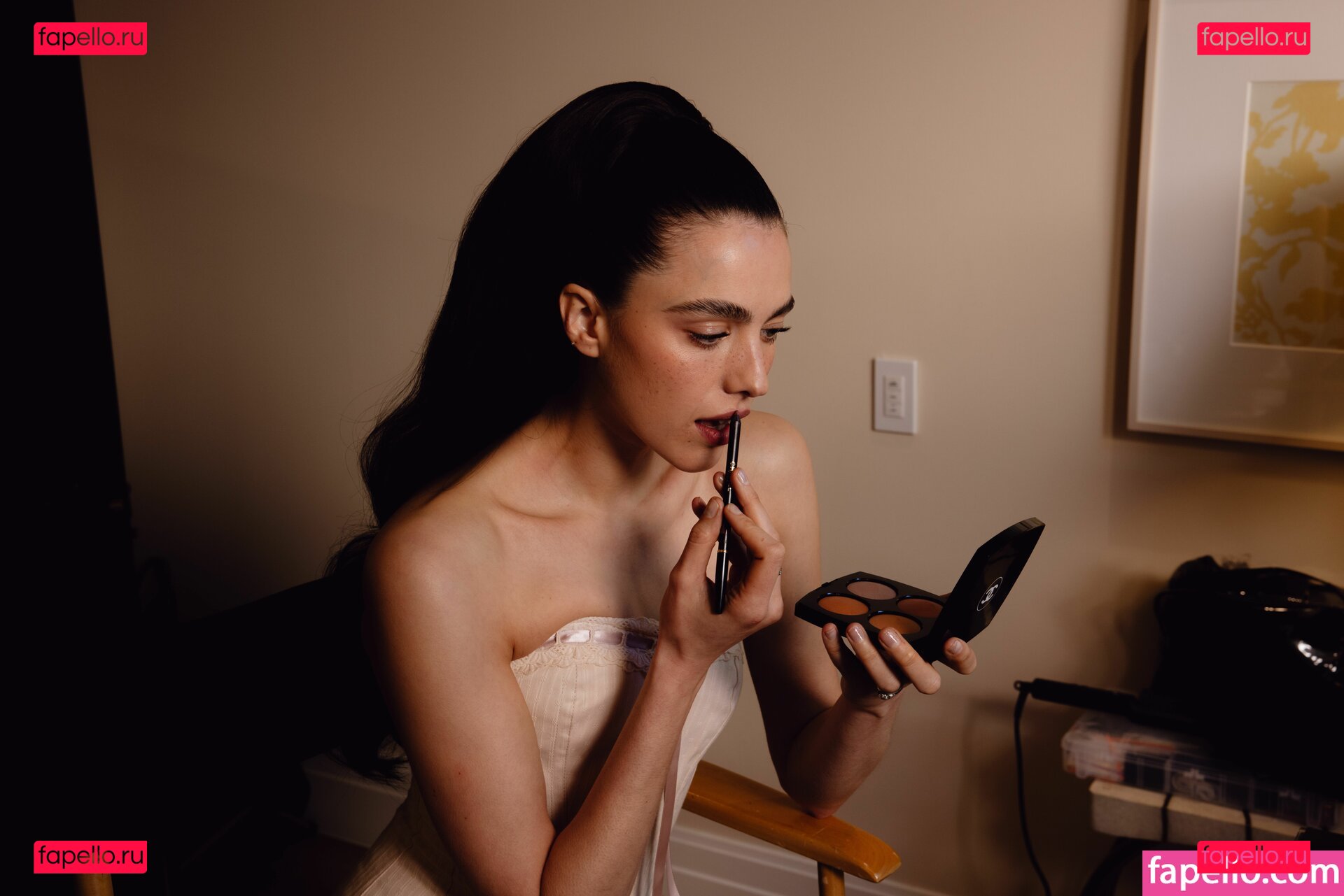 Margaret Qualley / SarahMargaretQualley Onlyfans Photo Gallery 