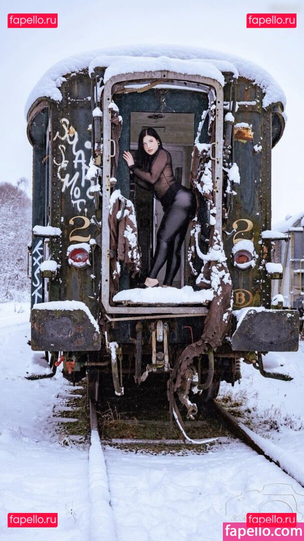 Cxmshotface / rebeccacambria_free / shitboxblondie / shitboxmommy Onlyfans Photo Gallery 