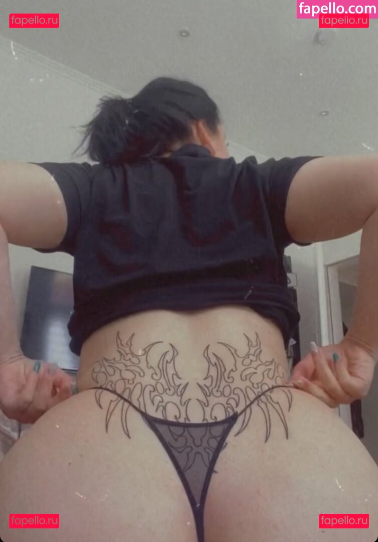 Cxmshotface / rebeccacambria_free / shitboxblondie / shitboxmommy Onlyfans Photo Gallery 