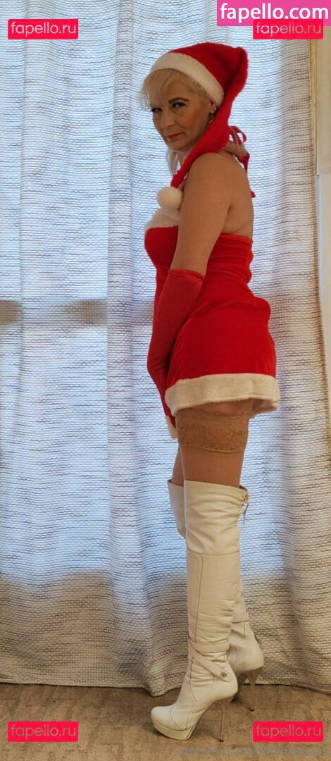 roxikovacs Onlyfans Photo Gallery 