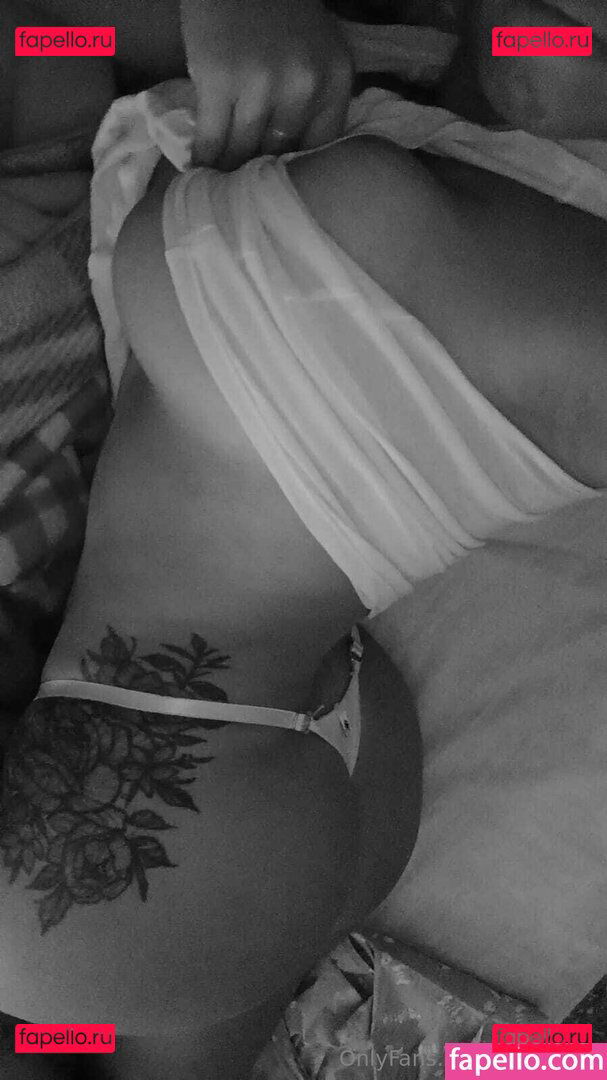 littlelolyy / littlelolyyy Onlyfans Photo Gallery 