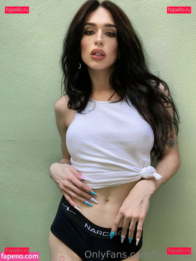 Rubi / thegirlrubia / tsgirlrubi Onlyfans Photo Gallery 