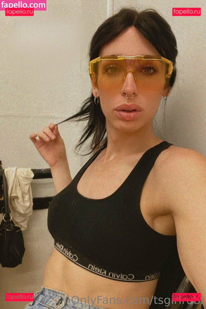 Rubi / thegirlrubia / tsgirlrubi Onlyfans Photo Gallery 