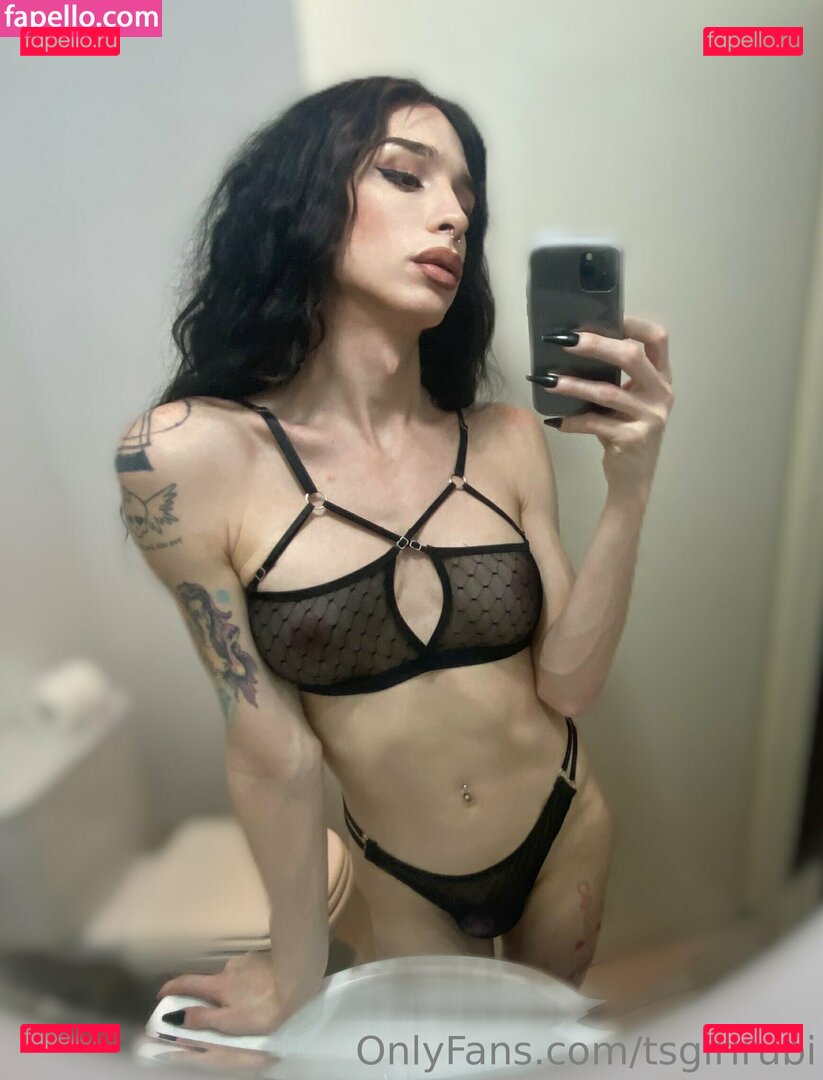 Rubi / thegirlrubia / tsgirlrubi Onlyfans Photo Gallery 