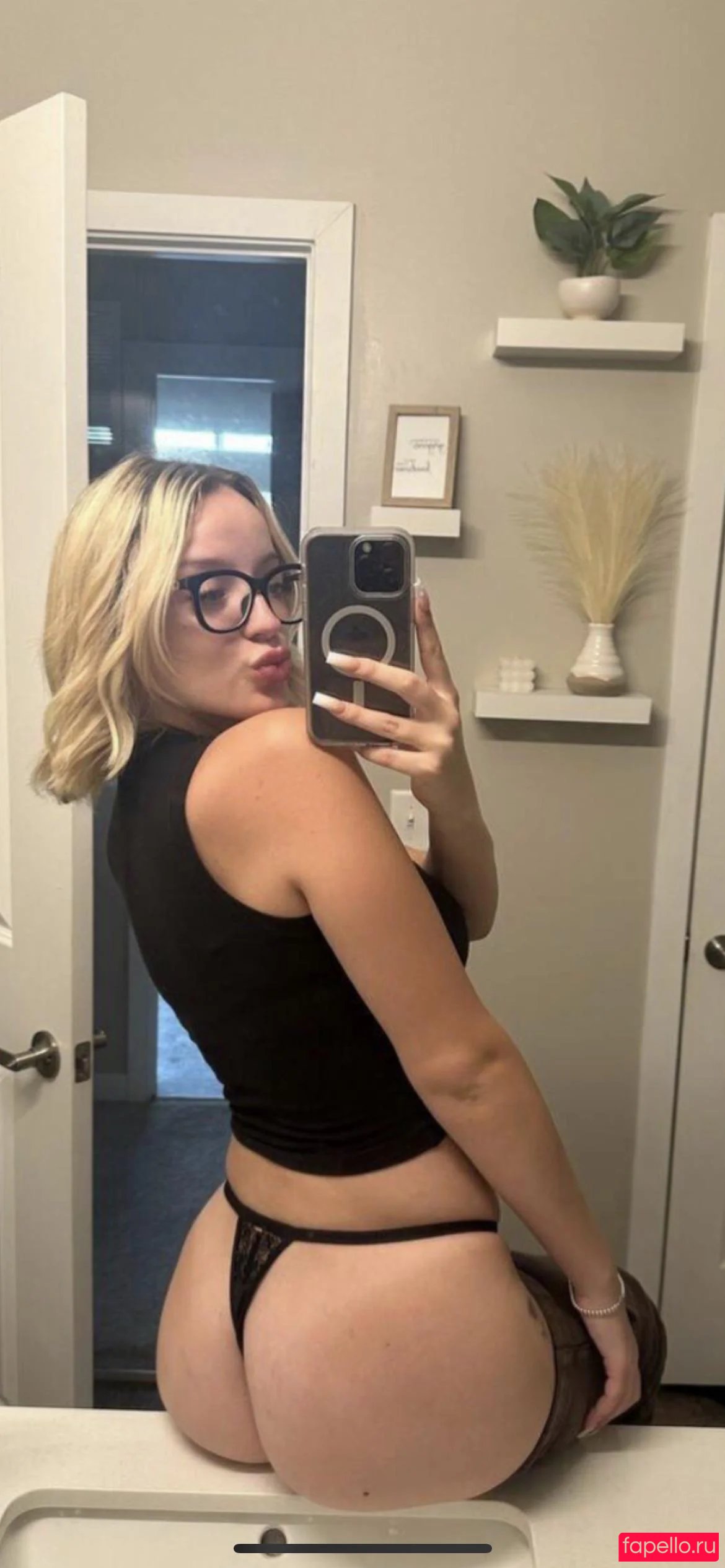 tricia.marchese Nude Onlyfans Photo 29
