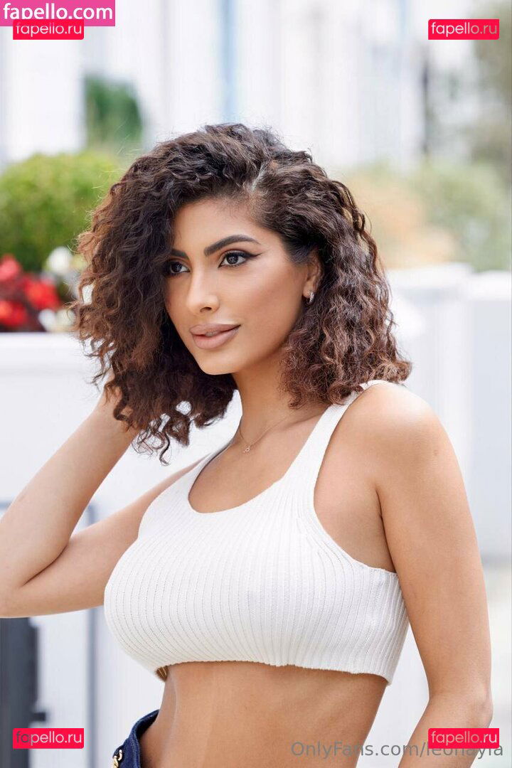 Leo Kim / leonayla / leonaylamessy Onlyfans Photo Gallery 