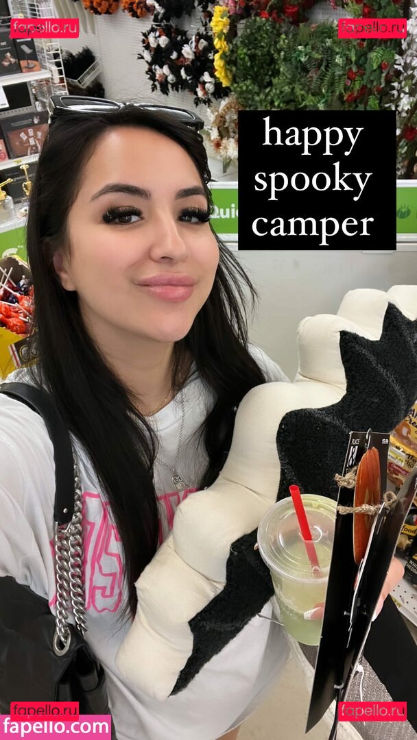 Claudelia Zarate / ohmy_claud / only1laurazarate Onlyfans Photo Gallery 