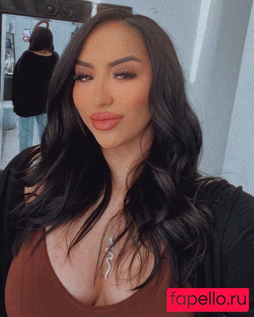 Claudelia Zarate Nude Onlyfans Photo 40