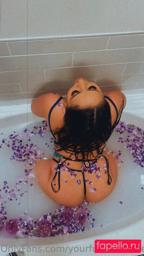 Claudelia Zarate Nude Onlyfans Photo 36