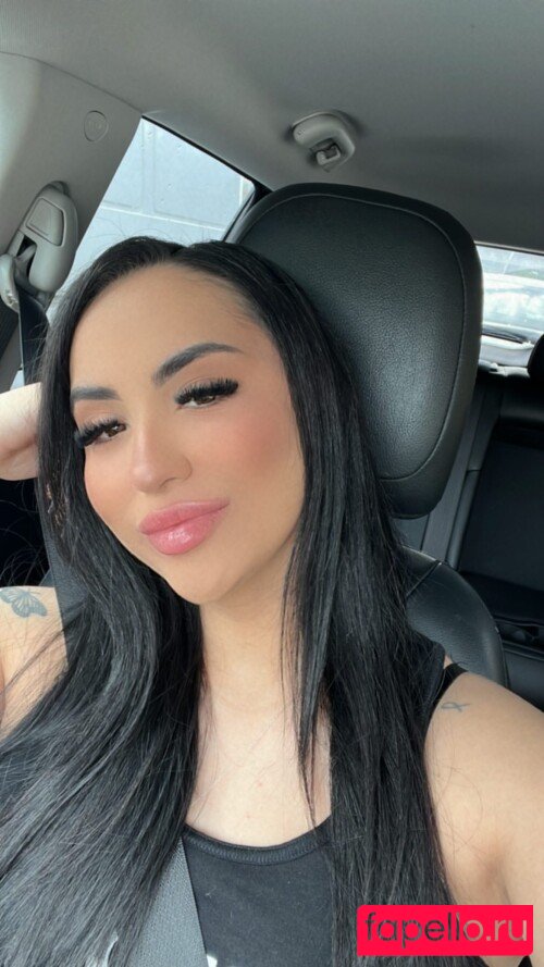 Claudelia Zarate Nude Onlyfans Photo 12