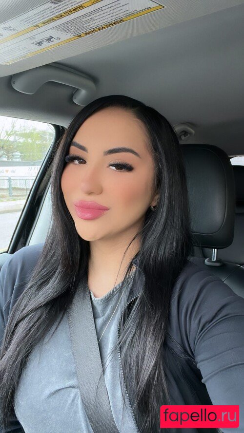 Claudelia Zarate Nude Onlyfans Photo 11
