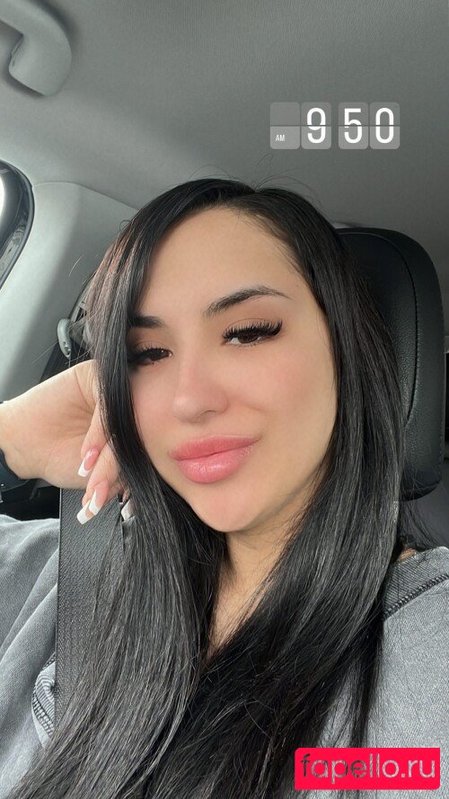 Claudelia Zarate Nude Onlyfans Photo 8