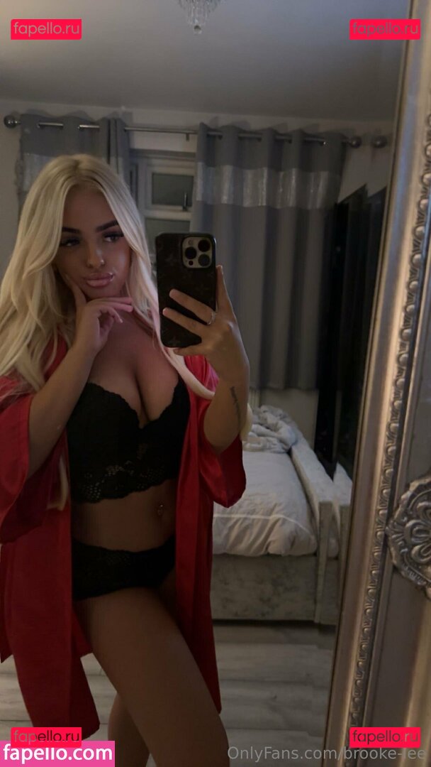 Brooke Lee / brooke-lee / brooke_lxx Onlyfans Photo Gallery 