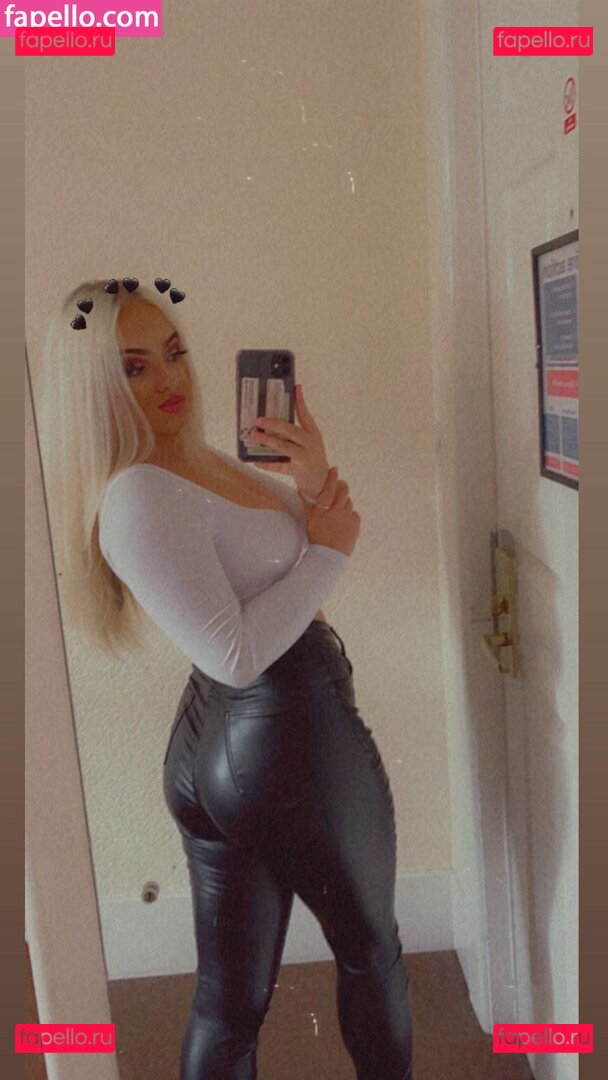 Brooke Lee / brooke-lee / brooke_lxx Onlyfans Photo Gallery 