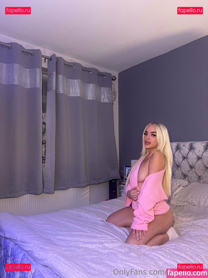 Brooke Lee / brooke-lee / brooke_lxx Onlyfans Photo Gallery 