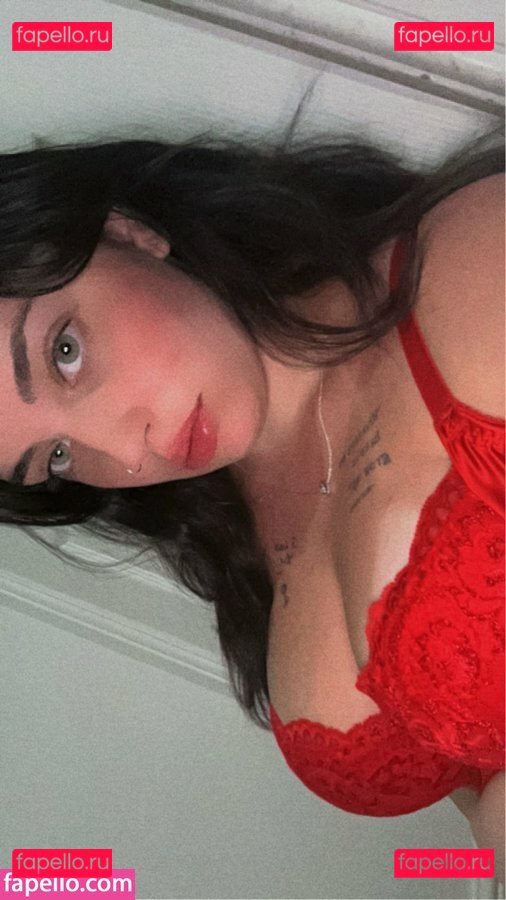 Becca Hextall / SlxtForBecca