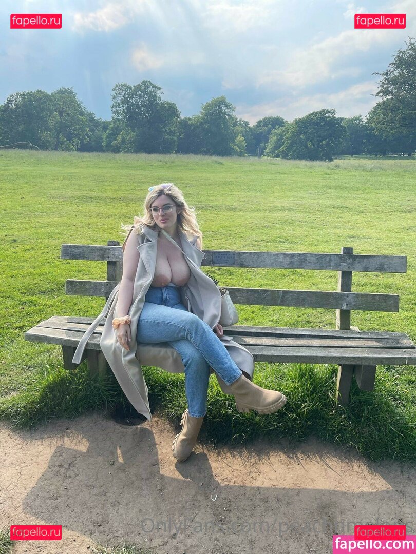 peachnmelons / peachnmelonsofficial Onlyfans Photo Gallery 