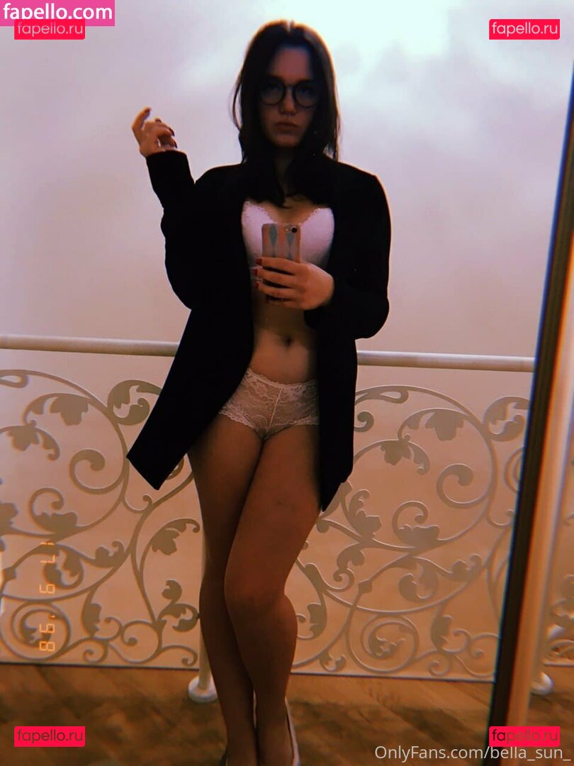 bella_sun_ / sunbeibay Onlyfans Photo Gallery 