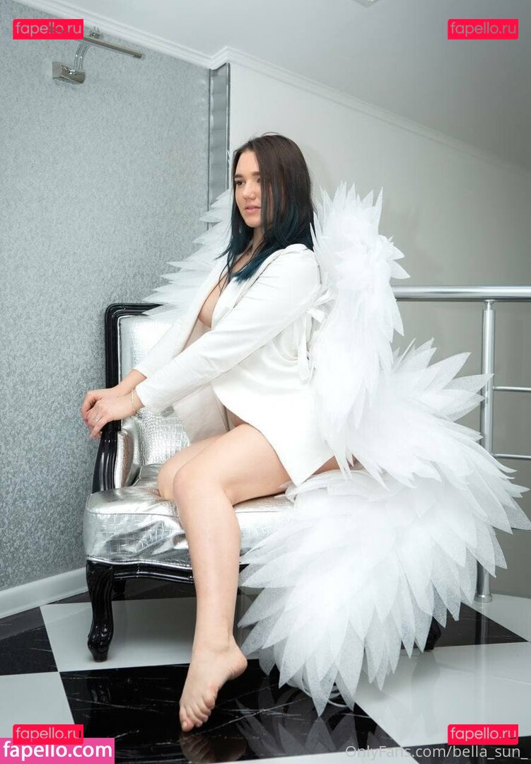 bella_sun_ / sunbeibay Onlyfans Photo Gallery 