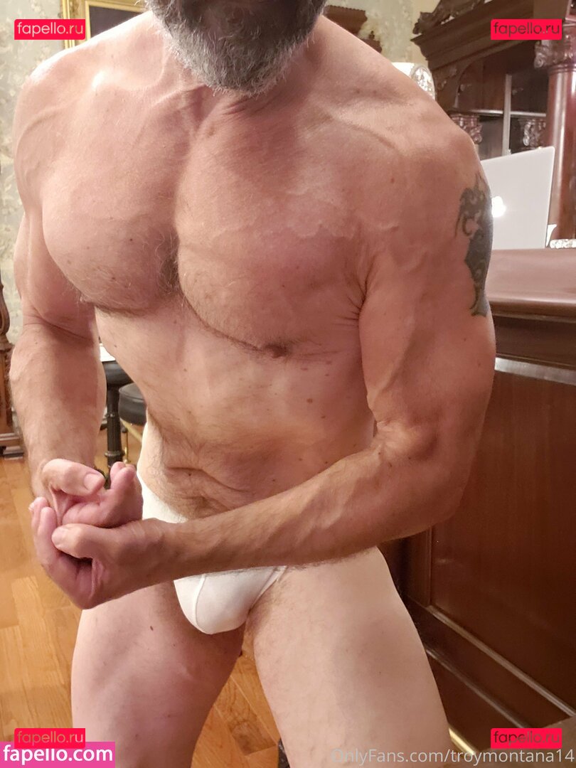 the80s_baby / troymontana14 Onlyfans Photo Gallery 