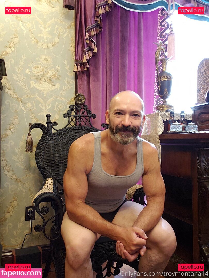 the80s_baby / troymontana14 Onlyfans Photo Gallery 