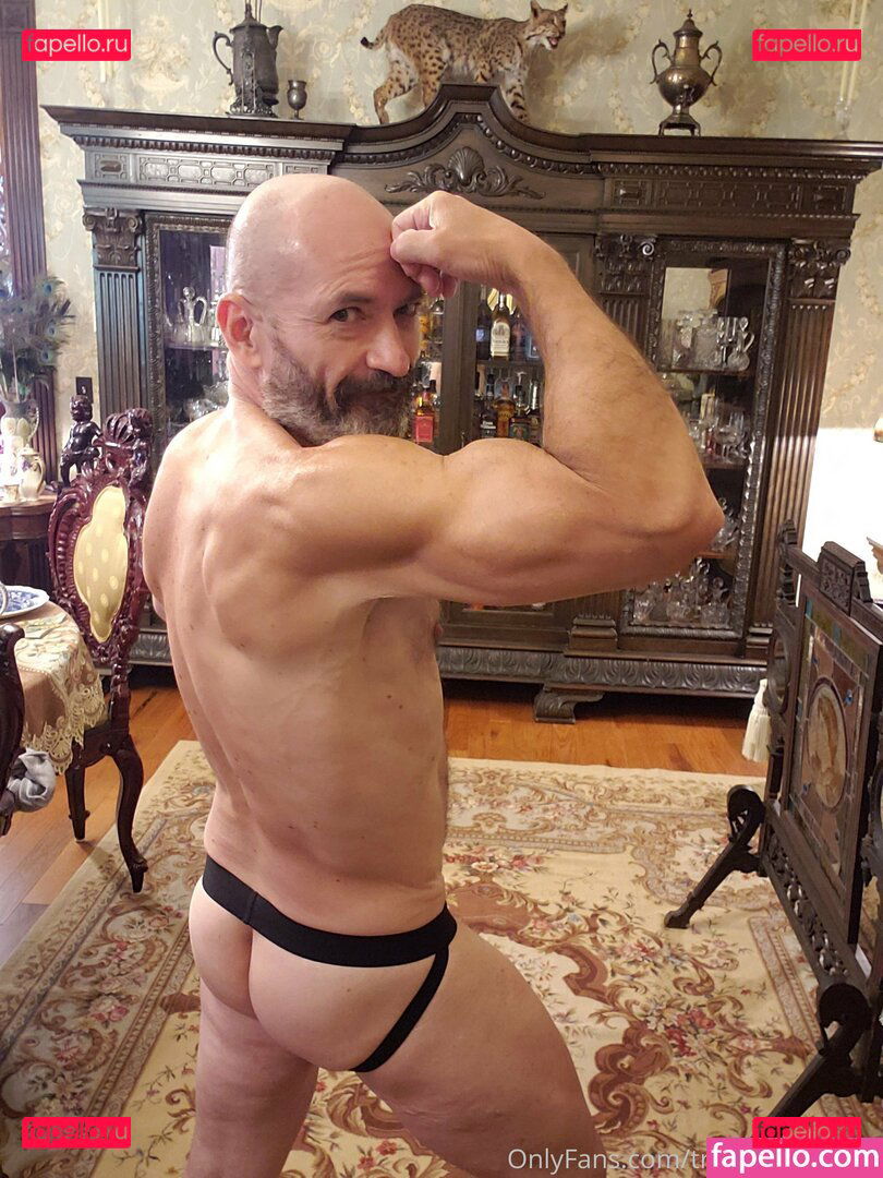 the80s_baby / troymontana14 Onlyfans Photo Gallery 