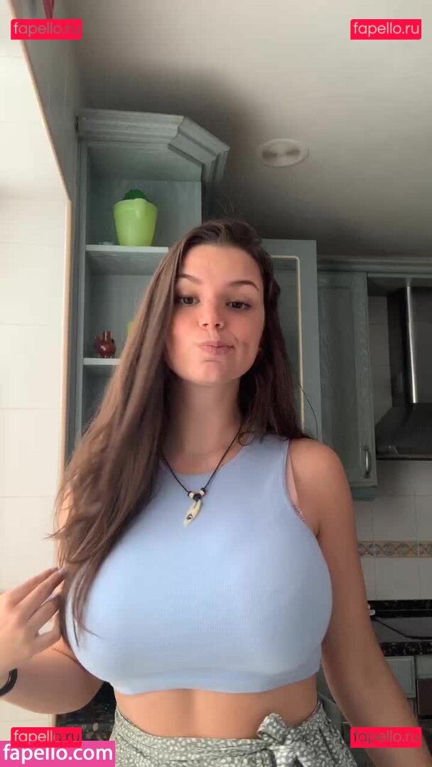 Sofia C / sofia_spc / sophiaxcc Onlyfans Photo Gallery 