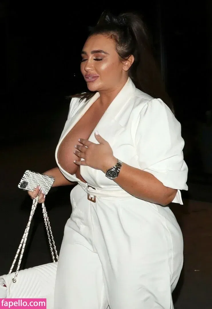 Lauren Rose Goodger Onlyfans Photo Gallery 