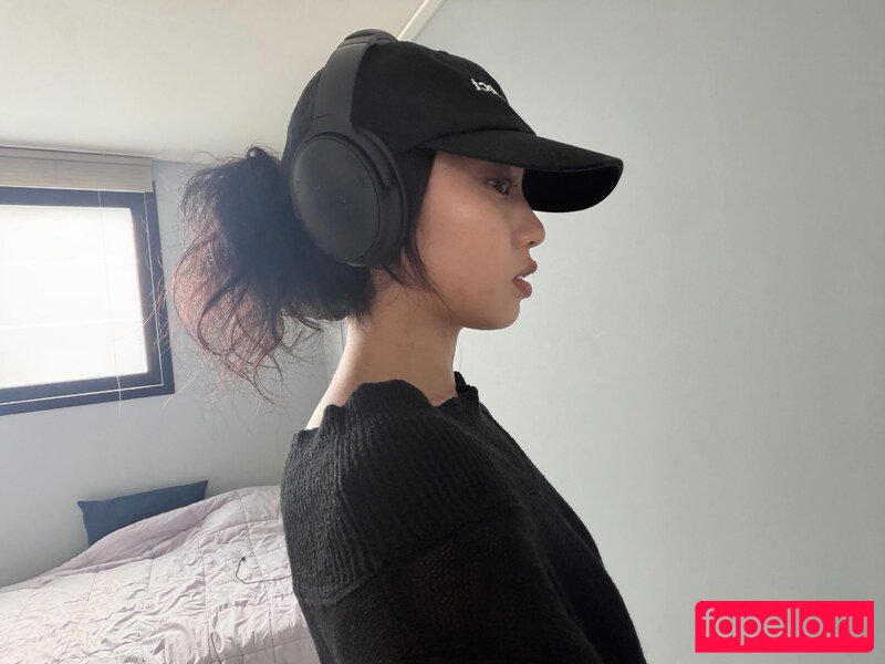 Yujin Nude Onlyfans Photo 19