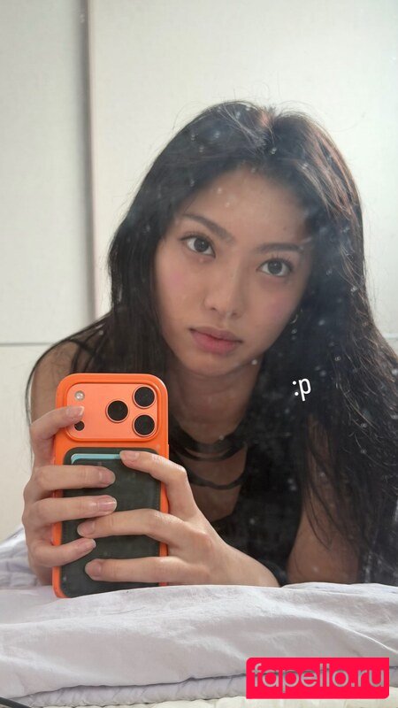 Yujin Nude Onlyfans Photo 13