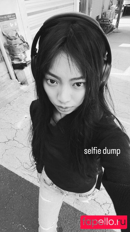 Yujin Nude Onlyfans Photo 9