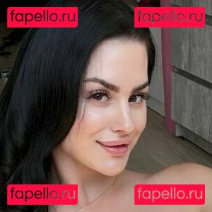 nikastinyhouse / tiny.nika Onlyfans Photo Gallery 