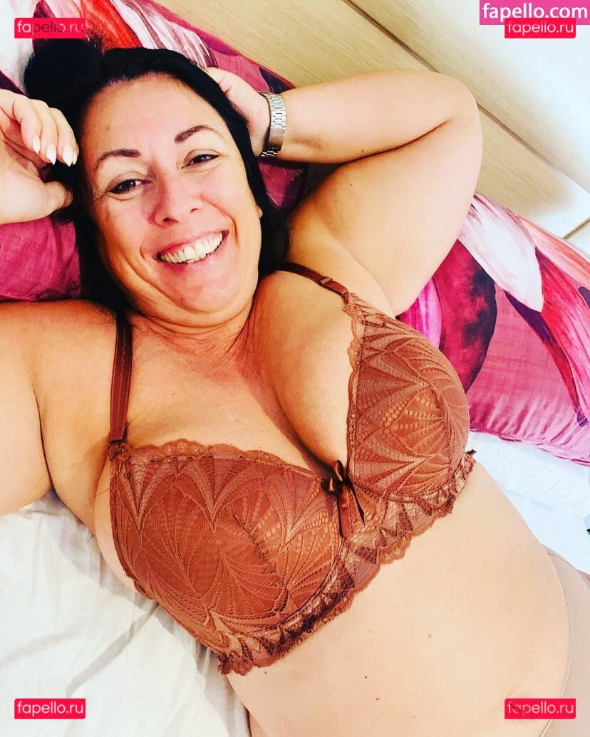 Lucy May / lucy_may_009 / lucy_mayfans Onlyfans Photo Gallery 