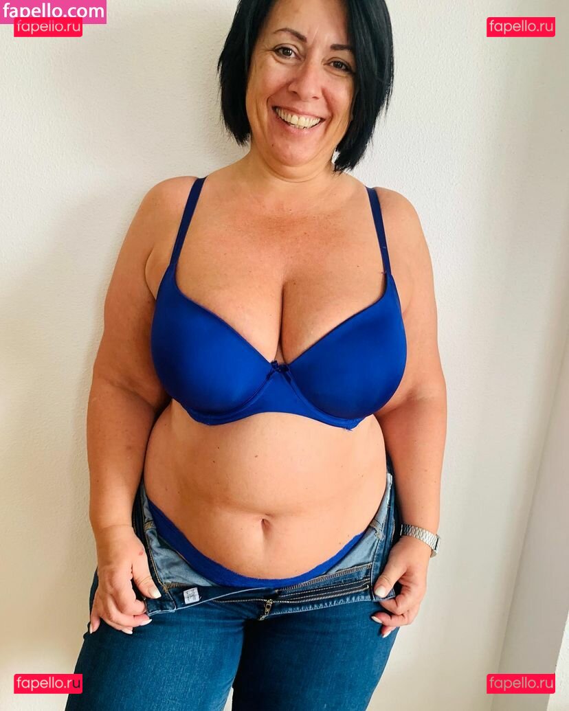 Lucy May / lucy_may_009 / lucy_mayfans Onlyfans Photo Gallery 