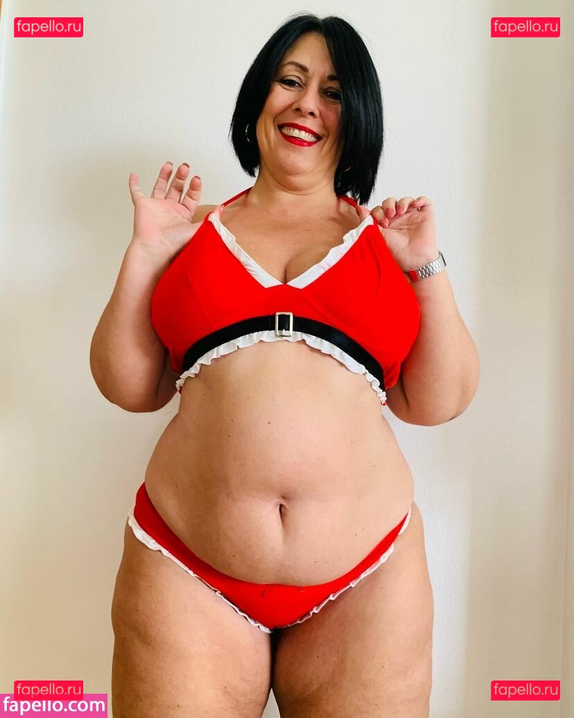 Lucy May / lucy_may_009 / lucy_mayfans Onlyfans Photo Gallery 