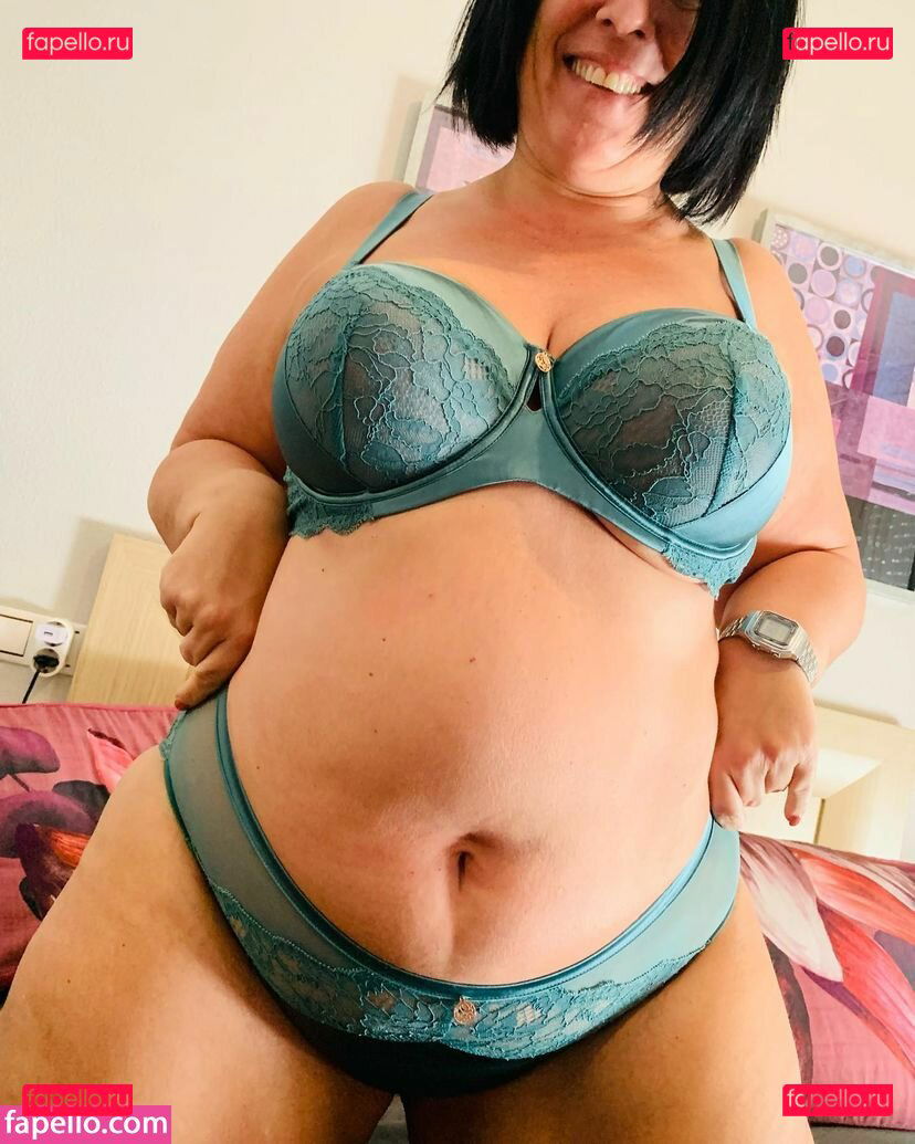 Lucy May / lucy_may_009 / lucy_mayfans Onlyfans Photo Gallery 