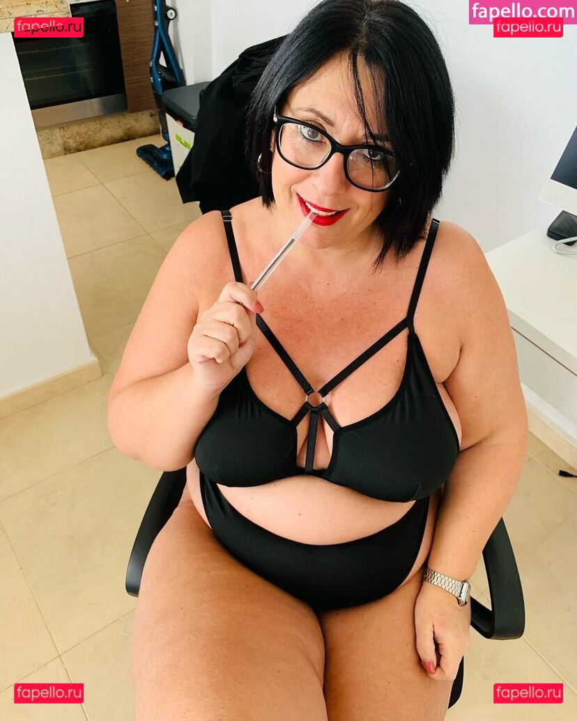 Lucy May / lucy_may_009 / lucy_mayfans Onlyfans Photo Gallery 
