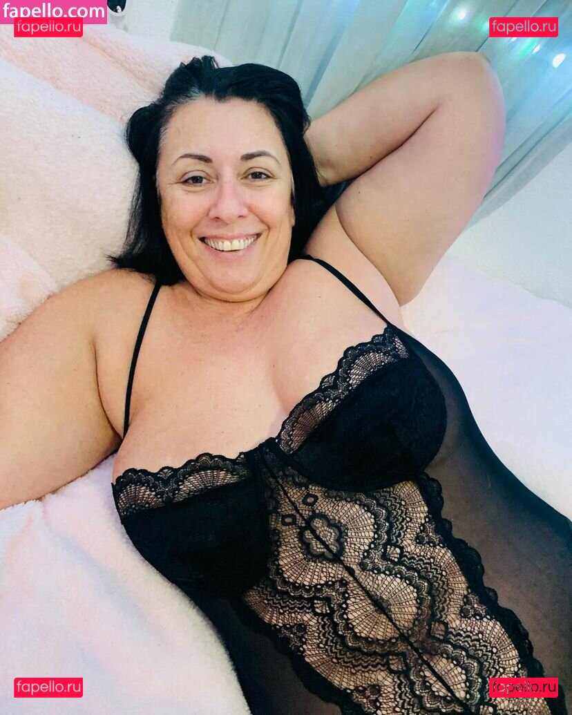 Lucy May / lucy_may_009 / lucy_mayfans Onlyfans Photo Gallery 