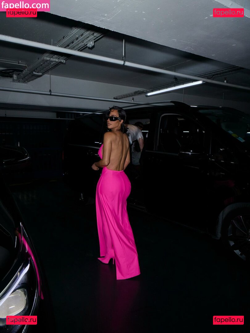 Kim Kardashian / kim_kardashian / kimkardashian Onlyfans Photo Gallery 