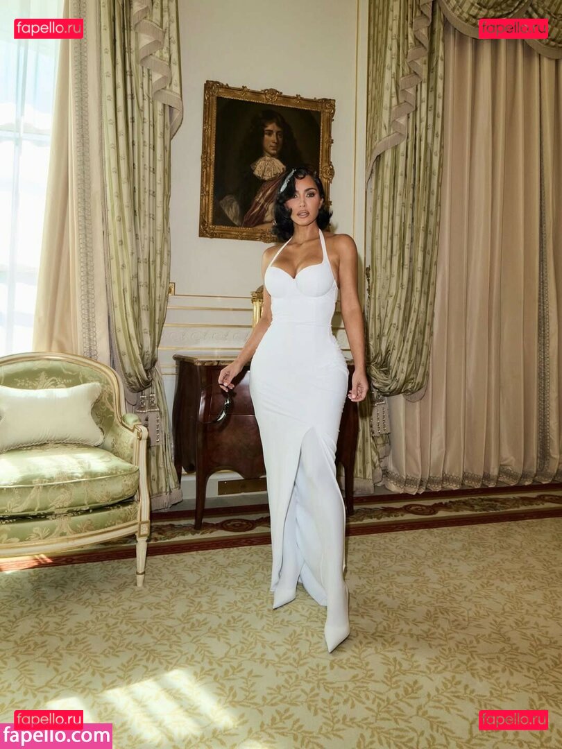 Kim Kardashian / kim_kardashian / kimkardashian Onlyfans Photo Gallery 