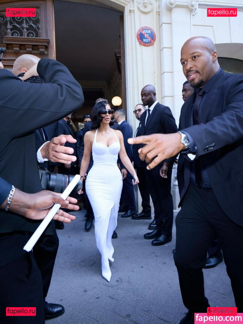 Kim Kardashian / kim_kardashian / kimkardashian Onlyfans Photo Gallery 