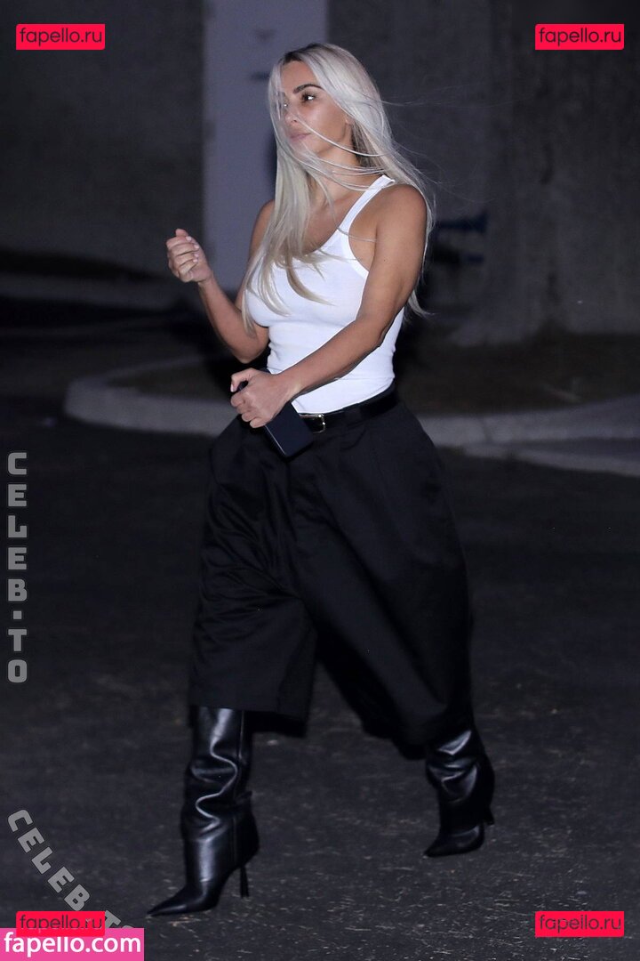 Kim Kardashian / kim_kardashian / kimkardashian Onlyfans Photo Gallery 