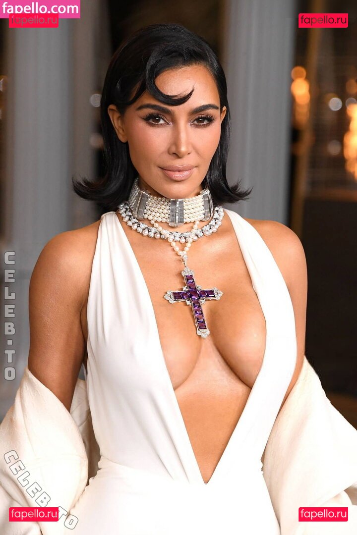 Kim Kardashian / kim_kardashian / kimkardashian Onlyfans Photo Gallery 