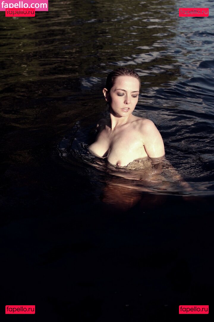 Hannah Bloodbunny / slightly_bitter / sweetbunnyblood Onlyfans Photo Gallery 